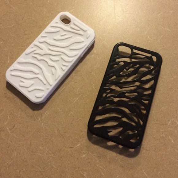 a two piece iPhone 4 case - Picture 2 of 3